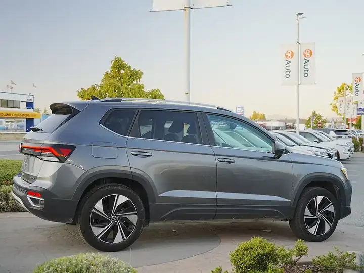 Volkswagen Taos 2025 photo 5