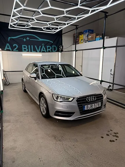 Audi A3 2014 photo 2