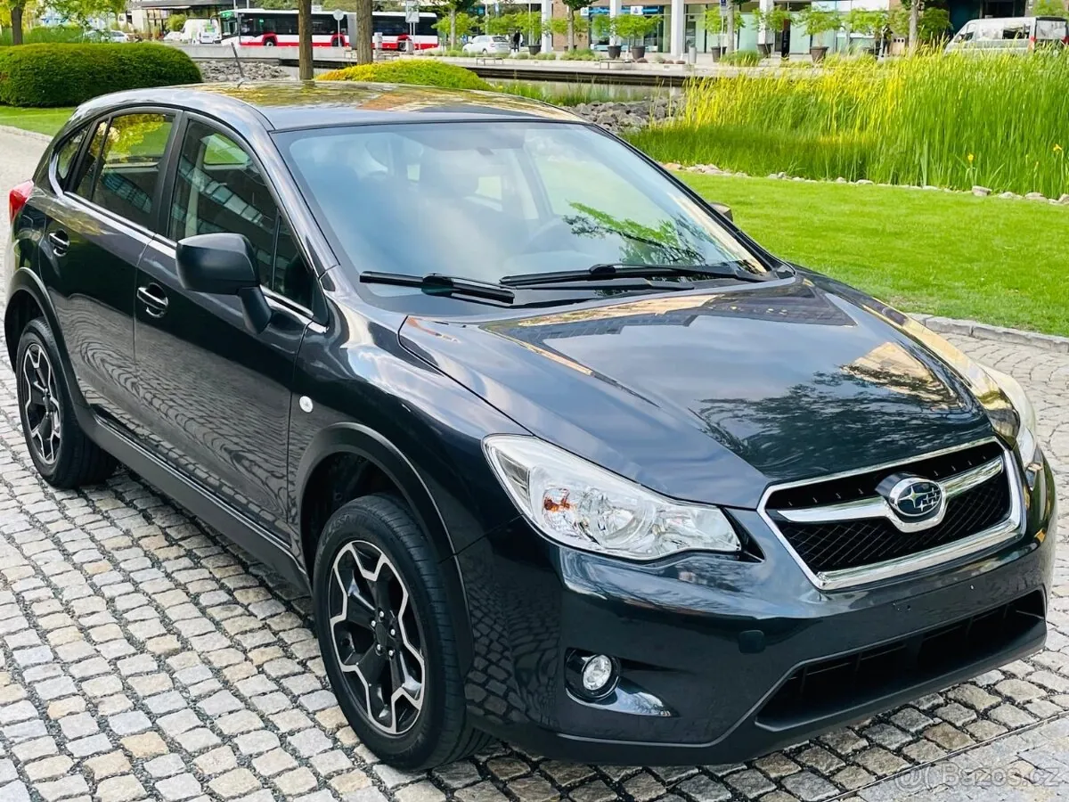 Subaru Xv 2012 photo 4