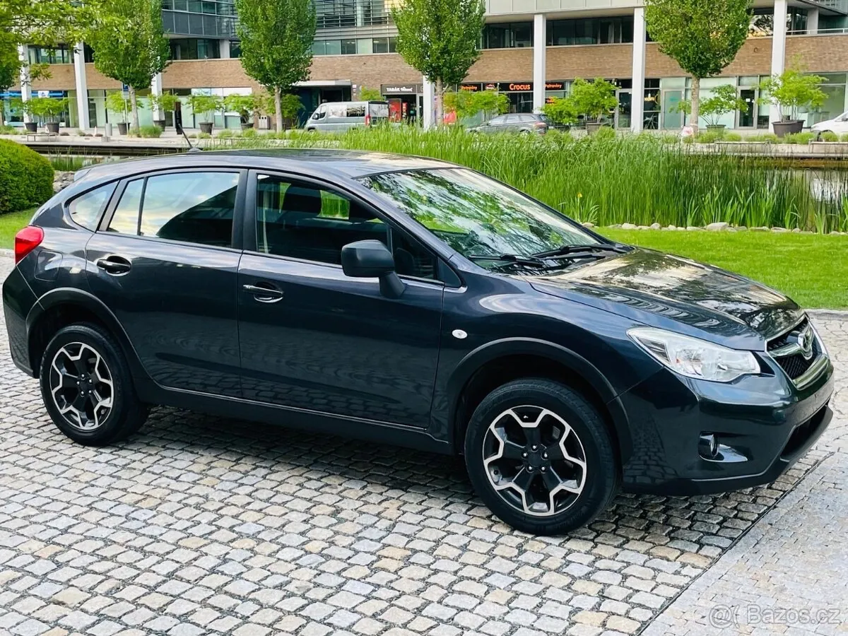 Subaru Xv 2012 photo 5
