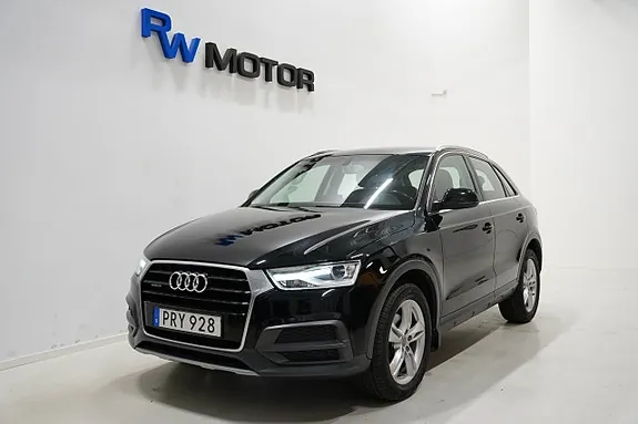 Audi Q3 2015 photo 2