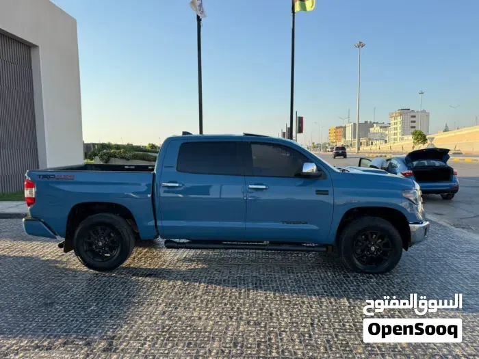 Toyota Tundra