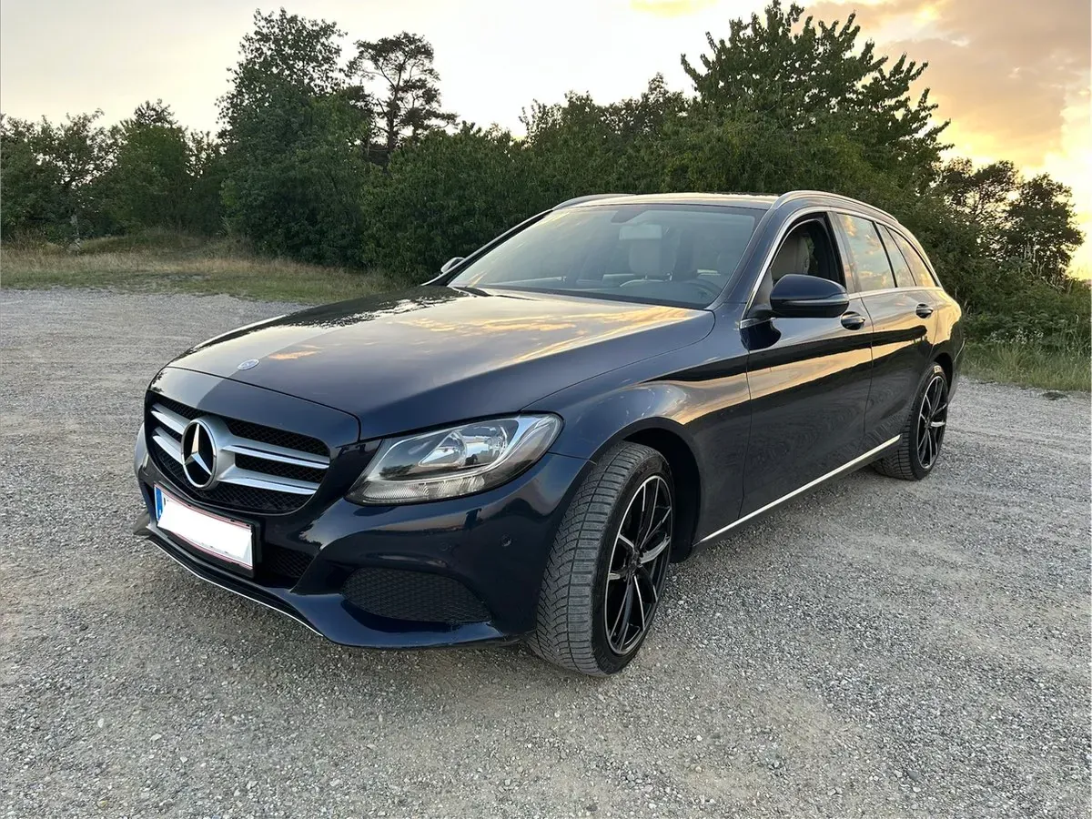 Mercedes-Benz C-Class 2015 photo 2