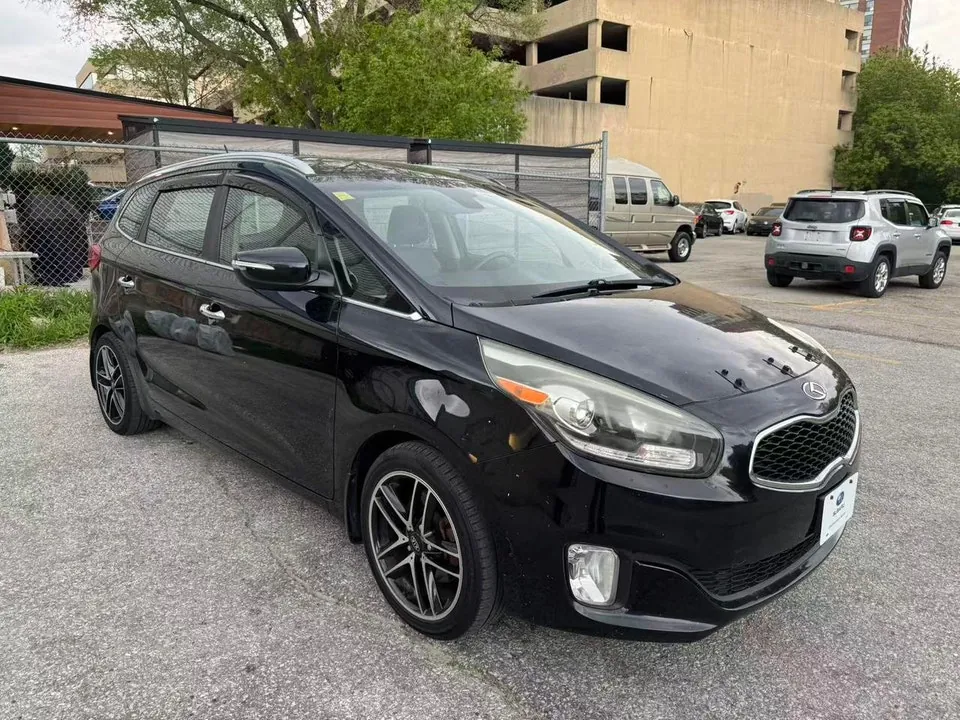 Kia Rondo
