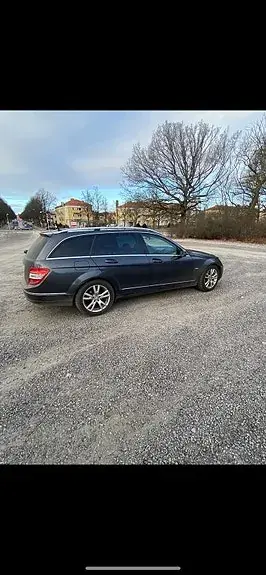 Mercedes-Benz C180 2011 photo 2