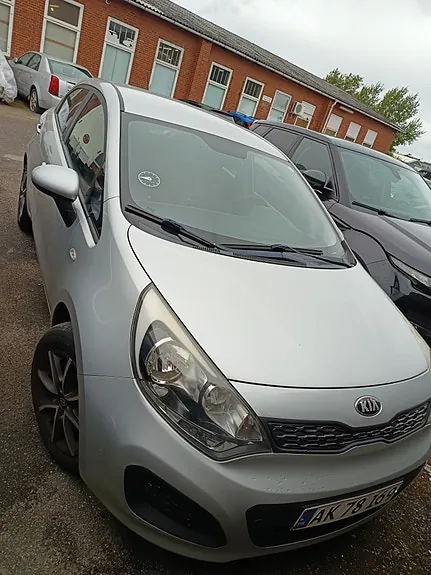 Kia Rio 2014 photo 2