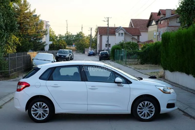 Citroen C4 2013 photo 5