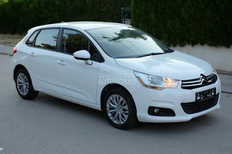 Citroen C4 2013 photo 4