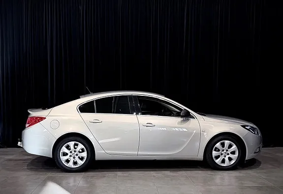 Opel Insignia 2012 photo 4