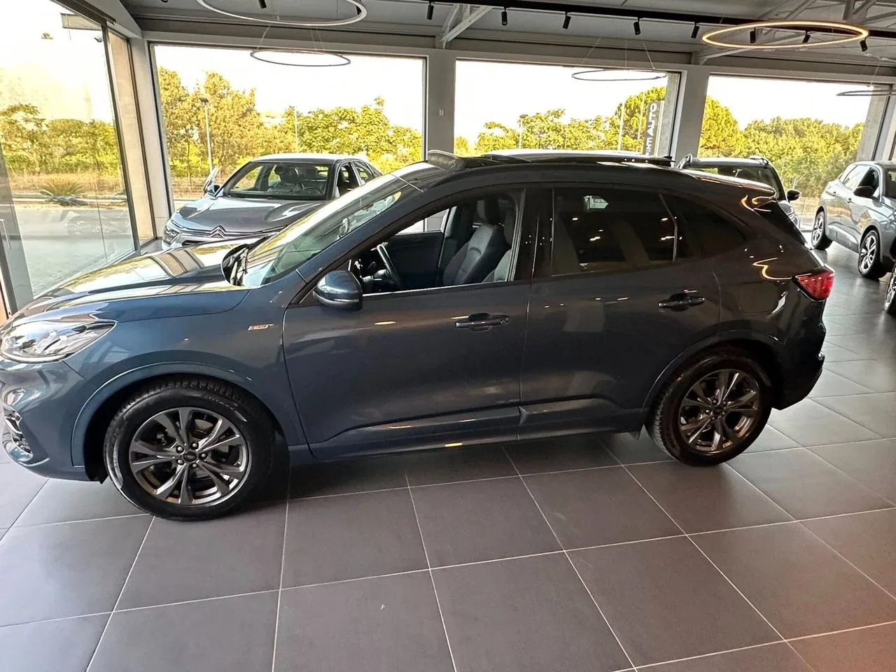 Ford Kuga 2021 photo 3