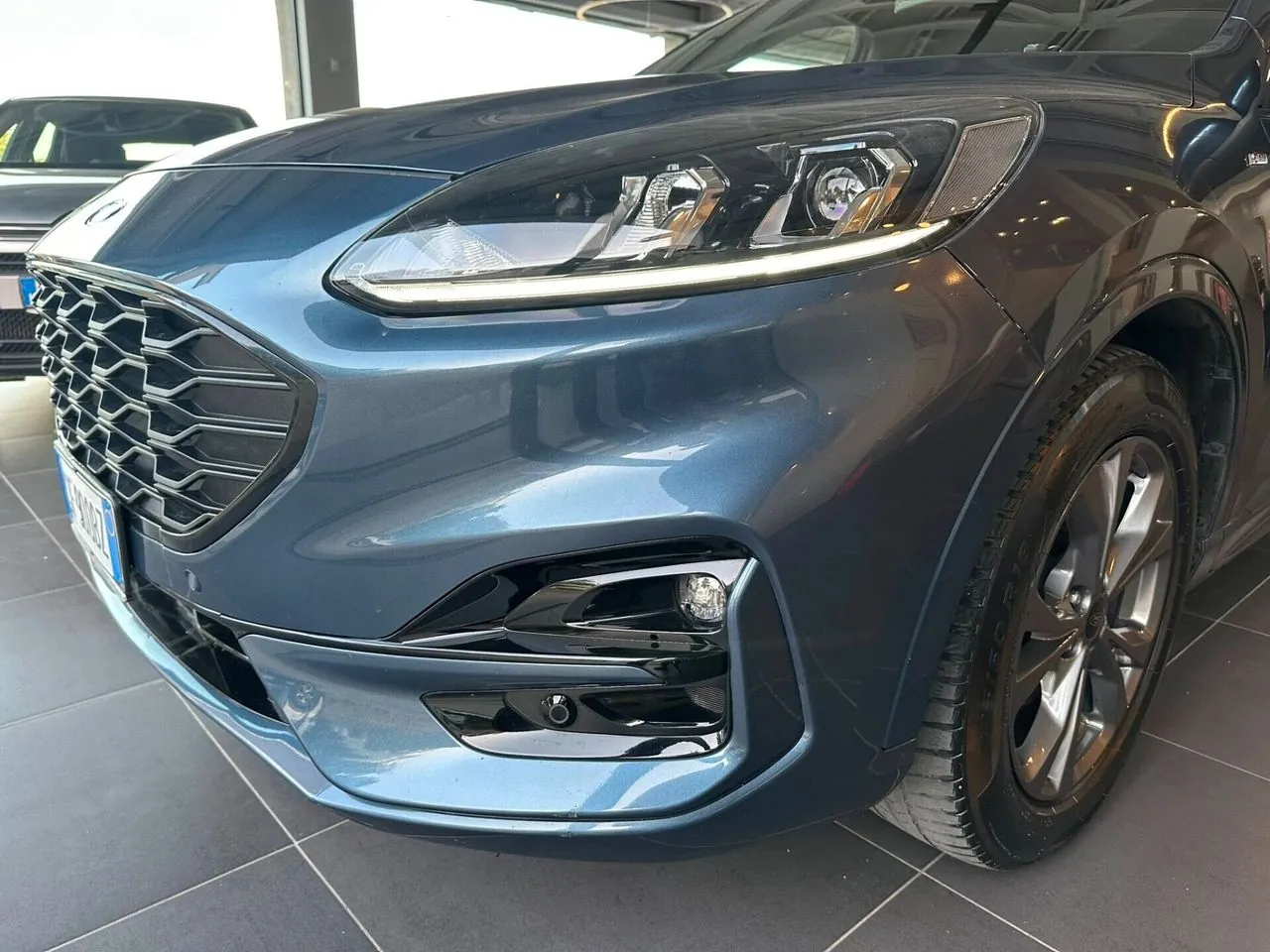 Ford Kuga 2021 photo 2