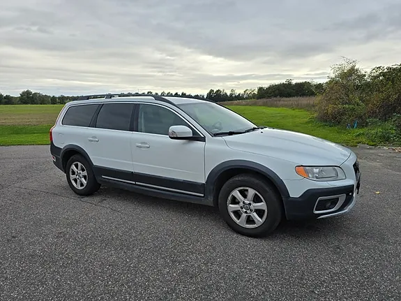 Volvo Xc70 2011 photo 2
