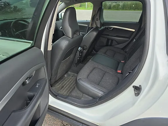 Volvo Xc70 2011 photo 4