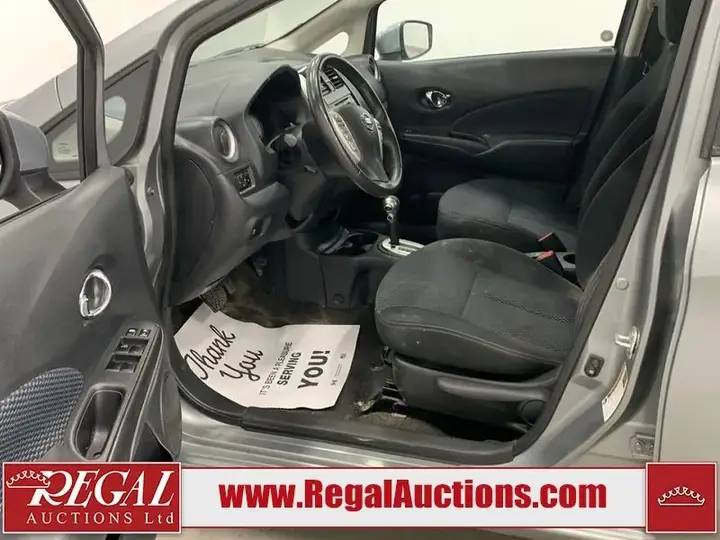 Nissan Versa 2015 photo 5