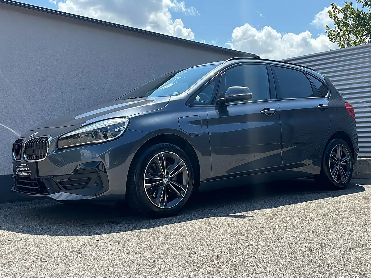 BMW 2 Series 2020 photo 3