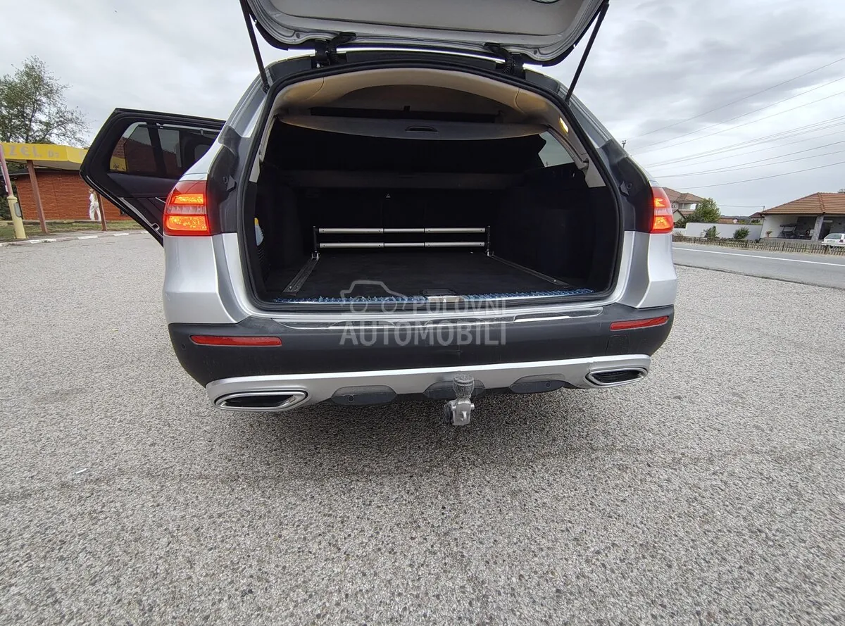 Mercedes-Benz E 220 2020 photo 5