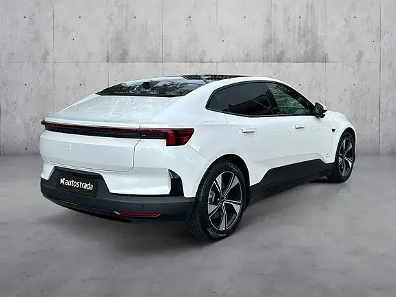Polestar 4 2026 photo 5