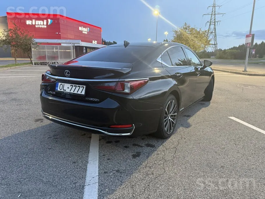 Lexus Es 2022 photo 4