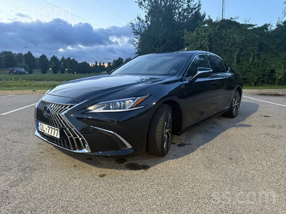 Lexus Es 2022 photo 2