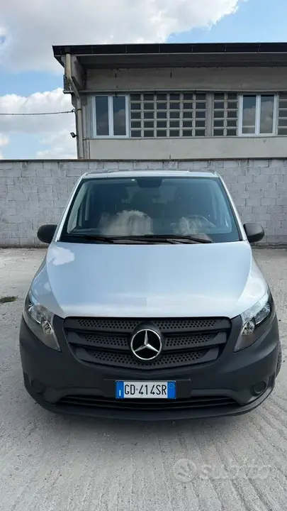 Mercedes-Benz Vito
