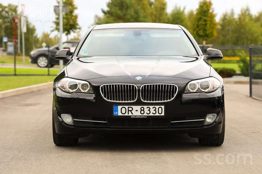 BMW 520D 2013 photo 2