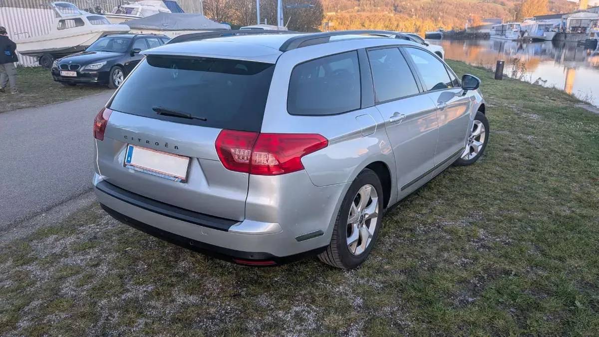 Citroen C5 2010 photo 3