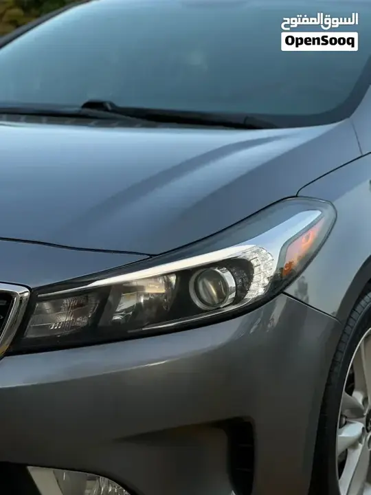 Kia Forte 2017 photo 2