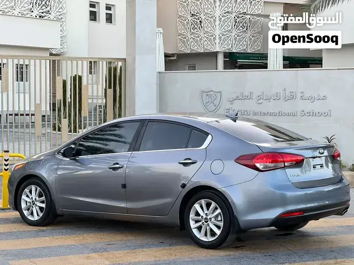 Kia Forte 2017 photo 4