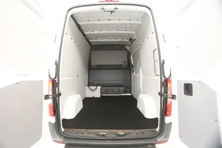 Mercedes-Benz Sprinter 2021 photo 3