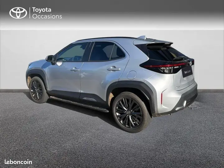 Toyota Yaris Cross 2022 photo 2