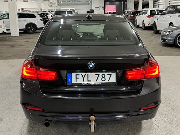 BMW 320D 2015 photo 5