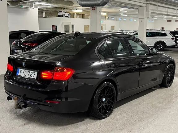 BMW 320D 2015 photo 4