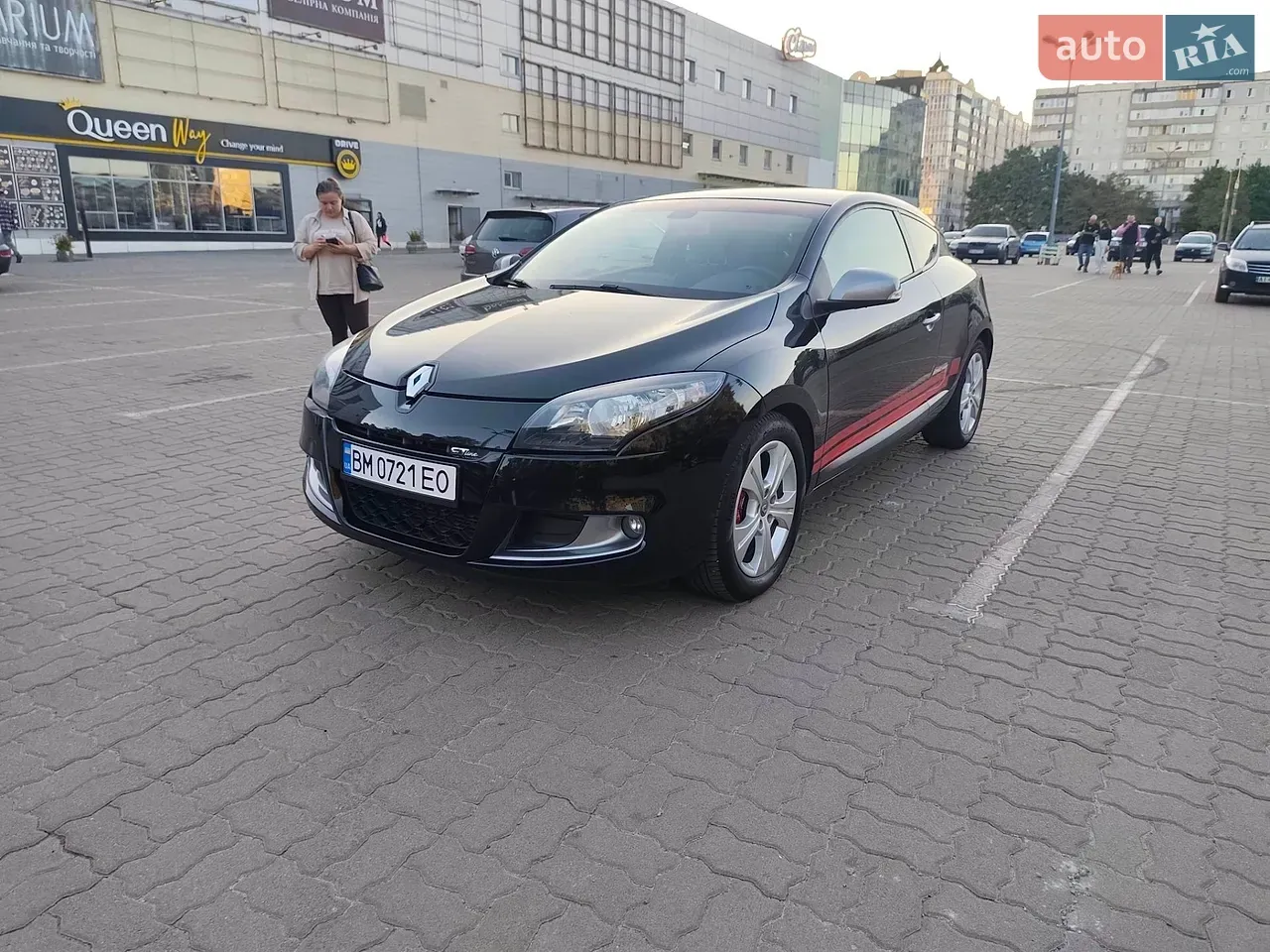 Renault Megane 2011 photo 2