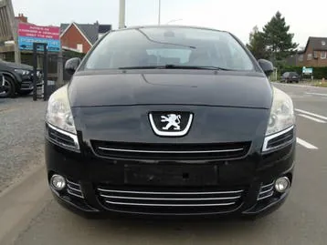 Peugeot 5008 2012 photo 3