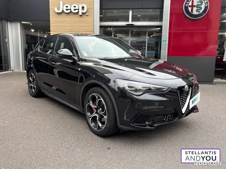 Alfa Romeo Stelvio 2023 photo 3