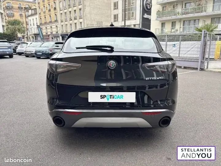 Alfa Romeo Stelvio 2023 photo 5