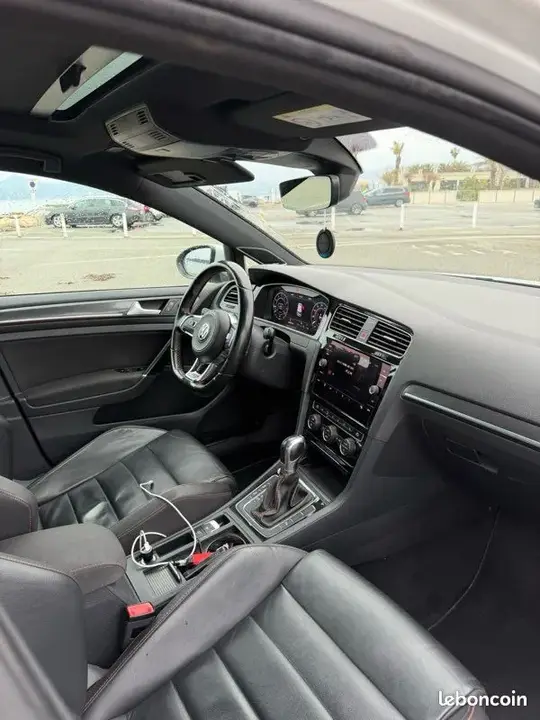 Volkswagen Golf 2017 photo 3