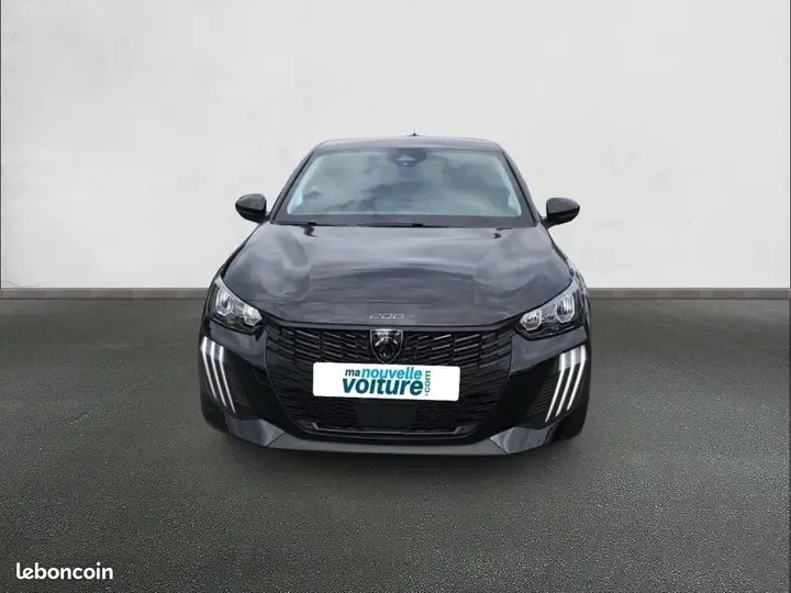 Peugeot 208 2026 photo 2