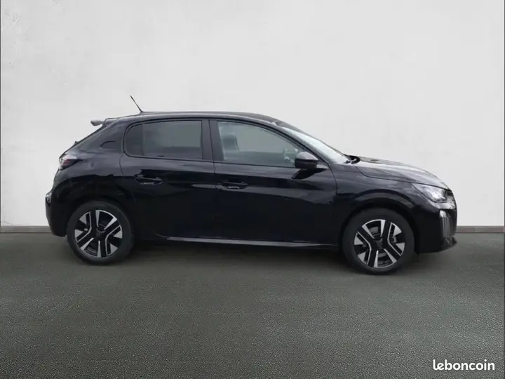 Peugeot 208 2026 photo 4