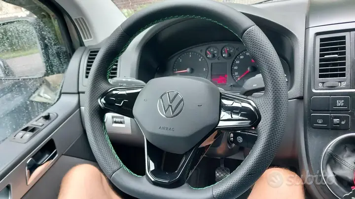 Volkswagen Multivan 2008 photo 5