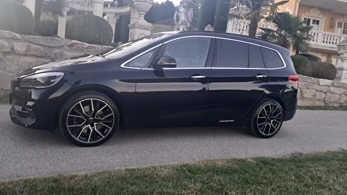 BMW 2 Series Gran Tourer 2021 photo 2