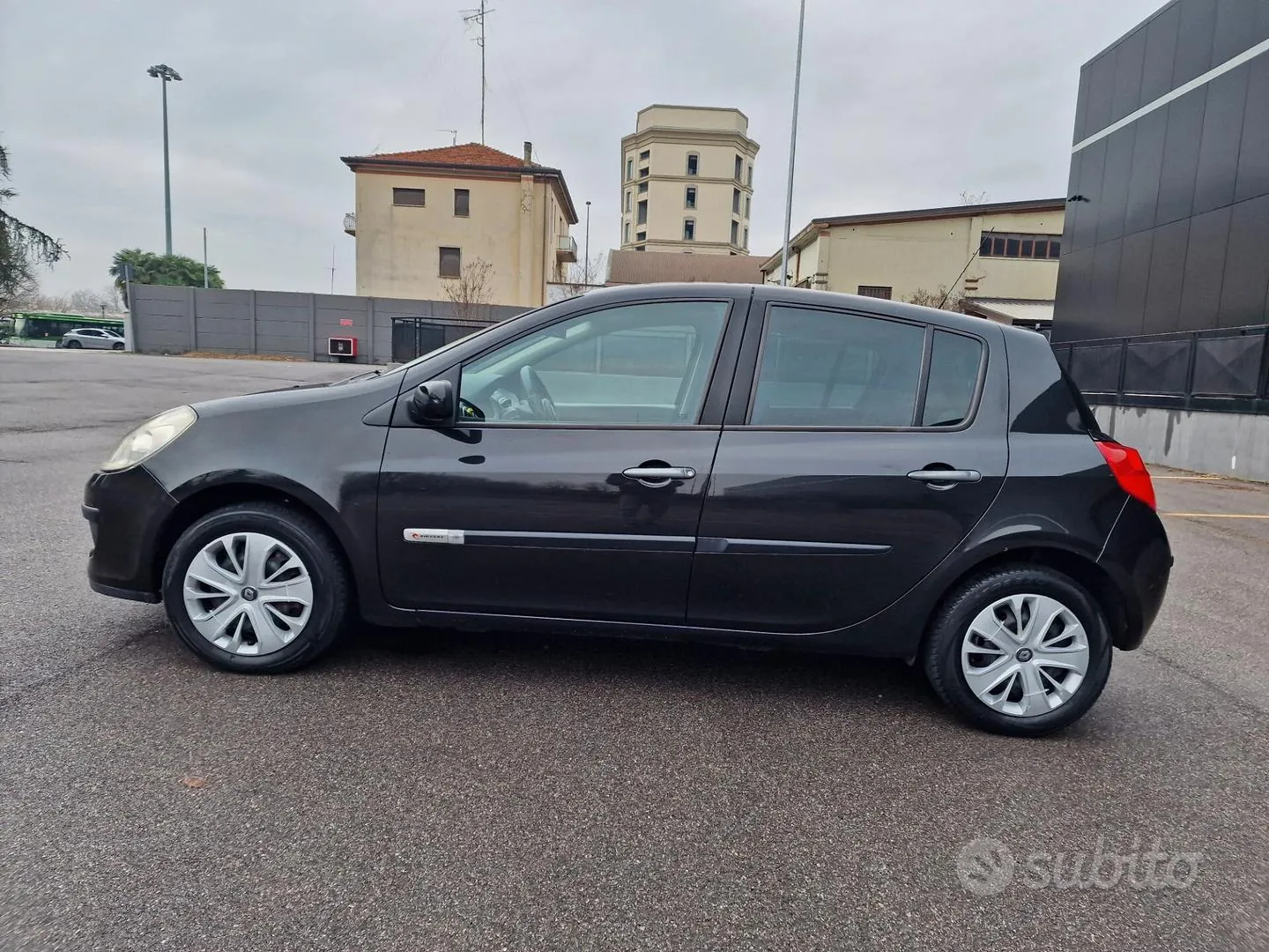 Renault Clio 2008 photo 4