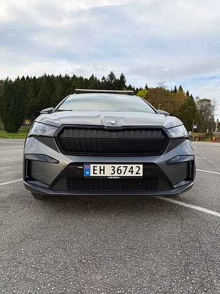 Skoda Enyaq 2023 photo 4