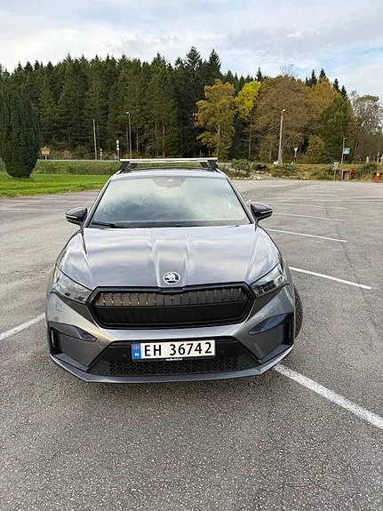 Skoda Enyaq 2023 photo 5
