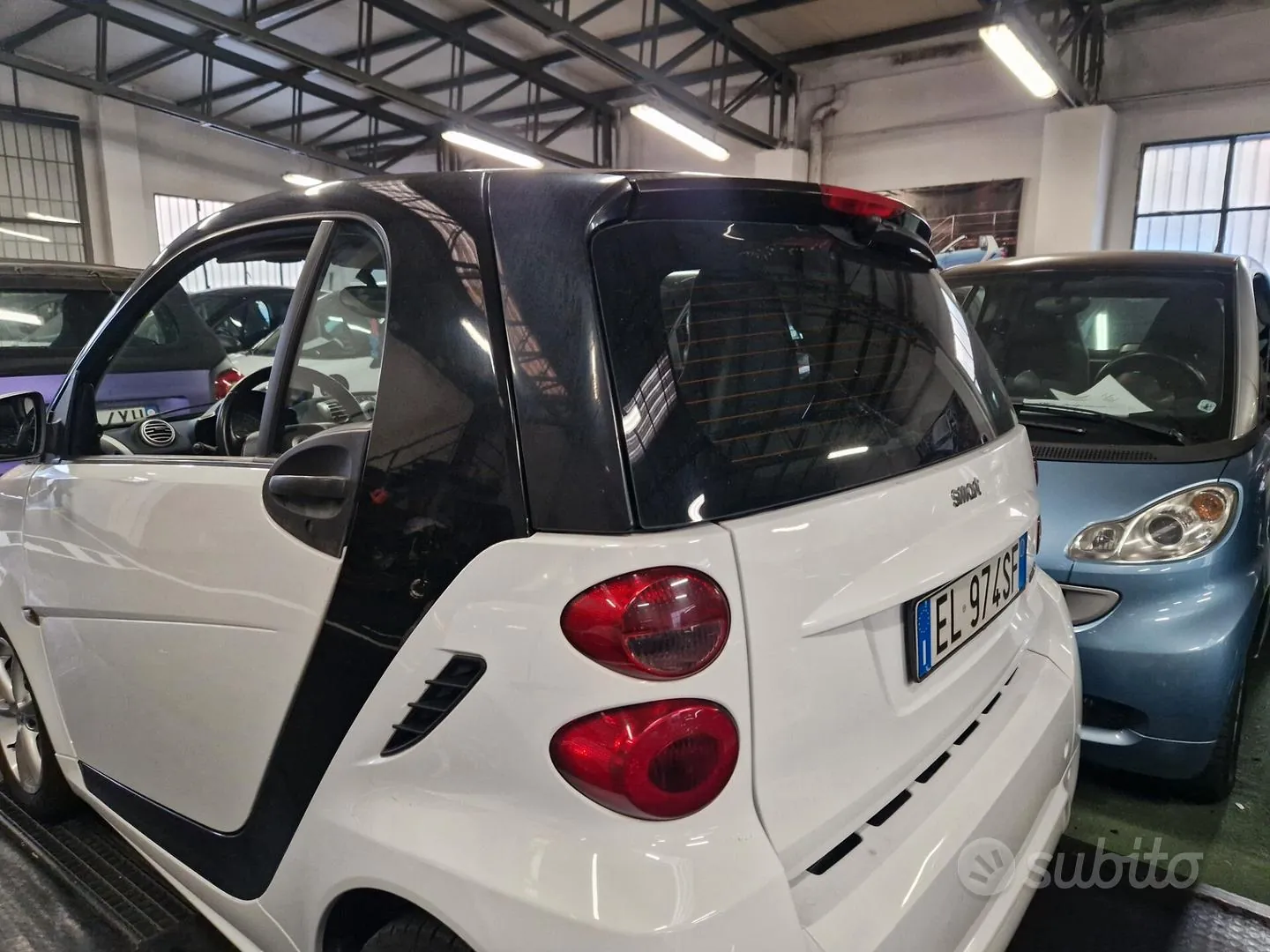 Smart Fortwo 2011 photo 3