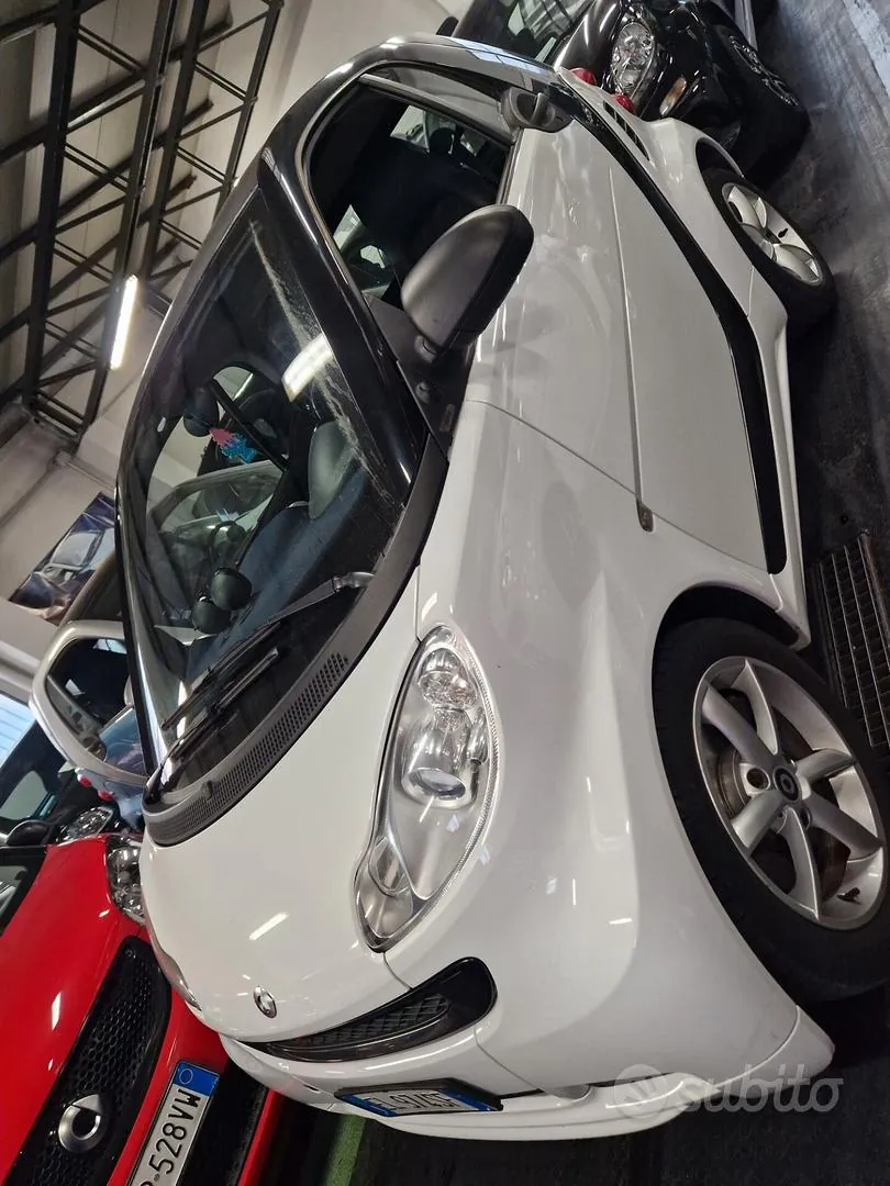 Smart Fortwo 2011 photo 5