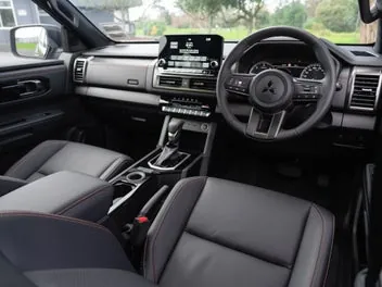 Mitsubishi Triton 2026 photo 4