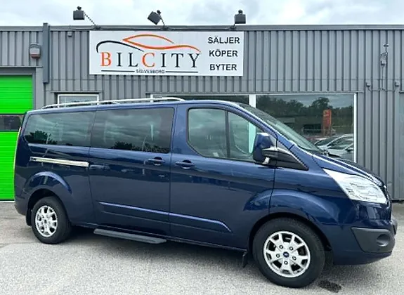 Ford Custom Tourneo