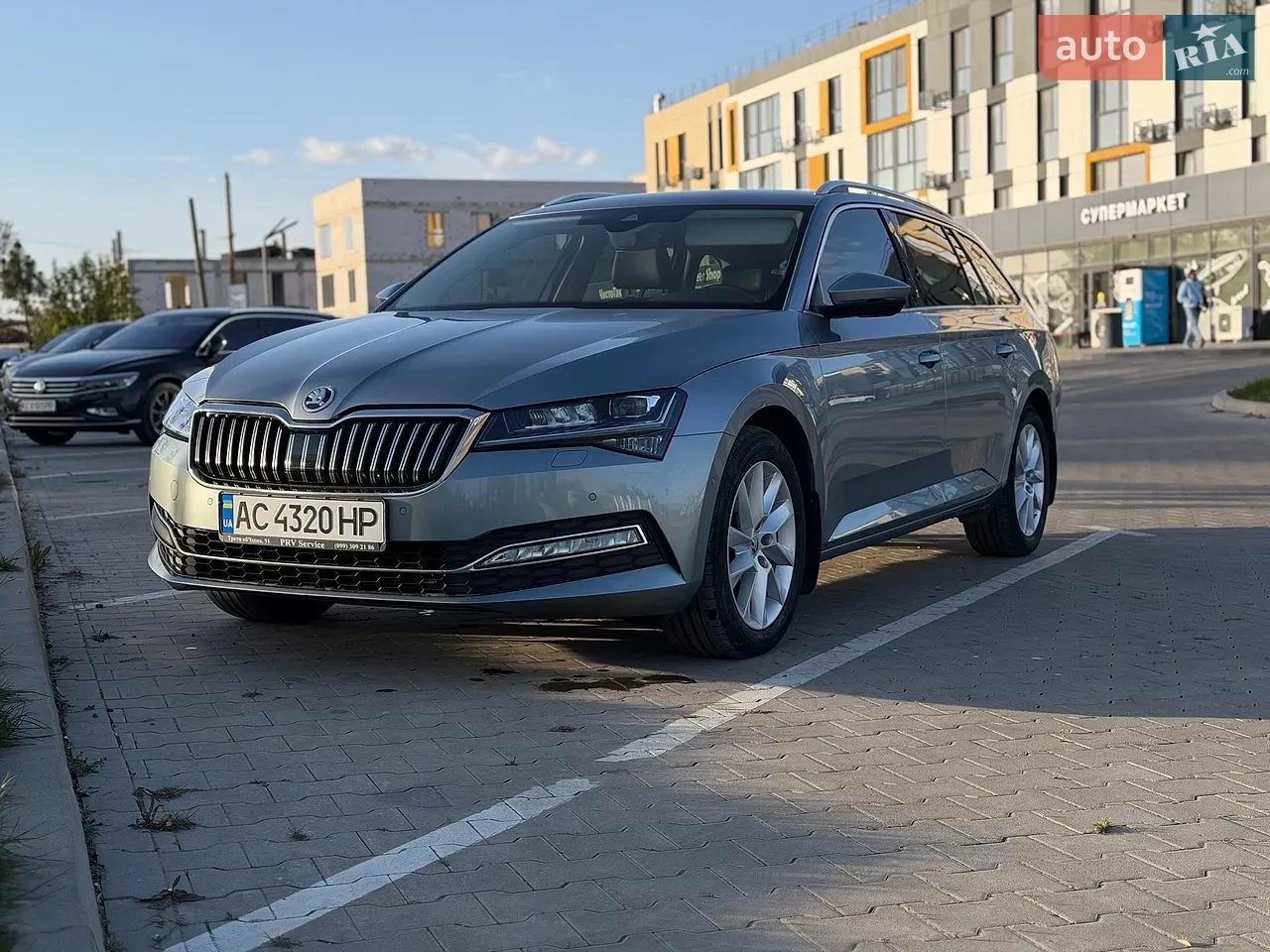 Skoda Superb 2020 photo 2