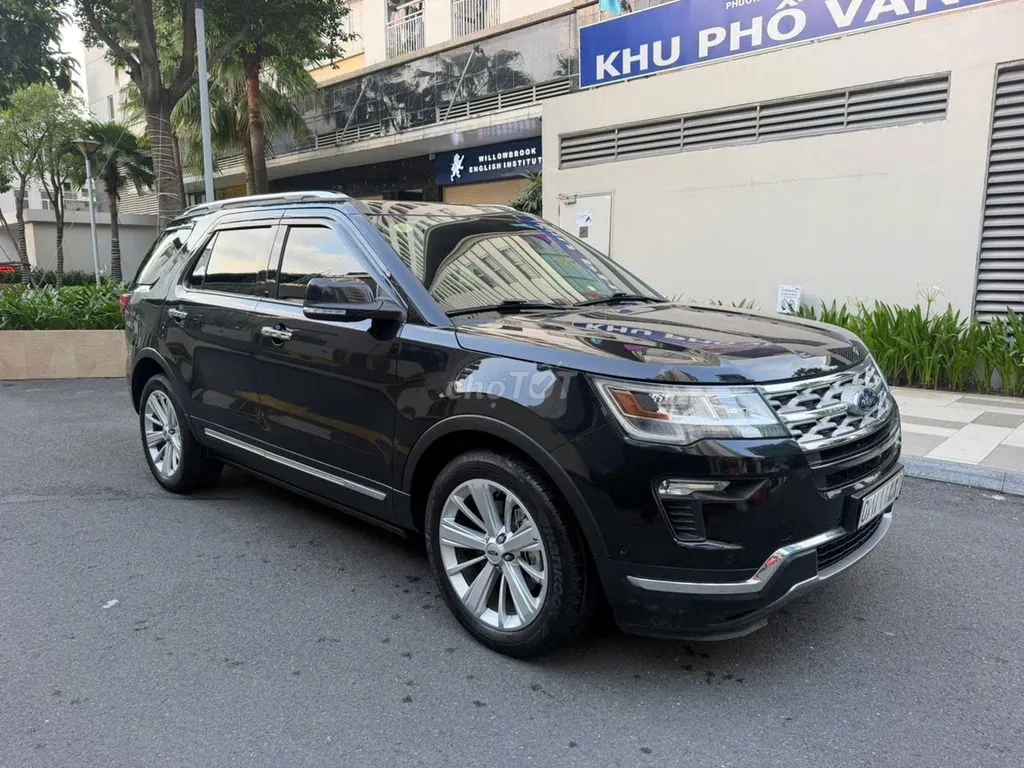 Ford Explorer 2019 photo 2